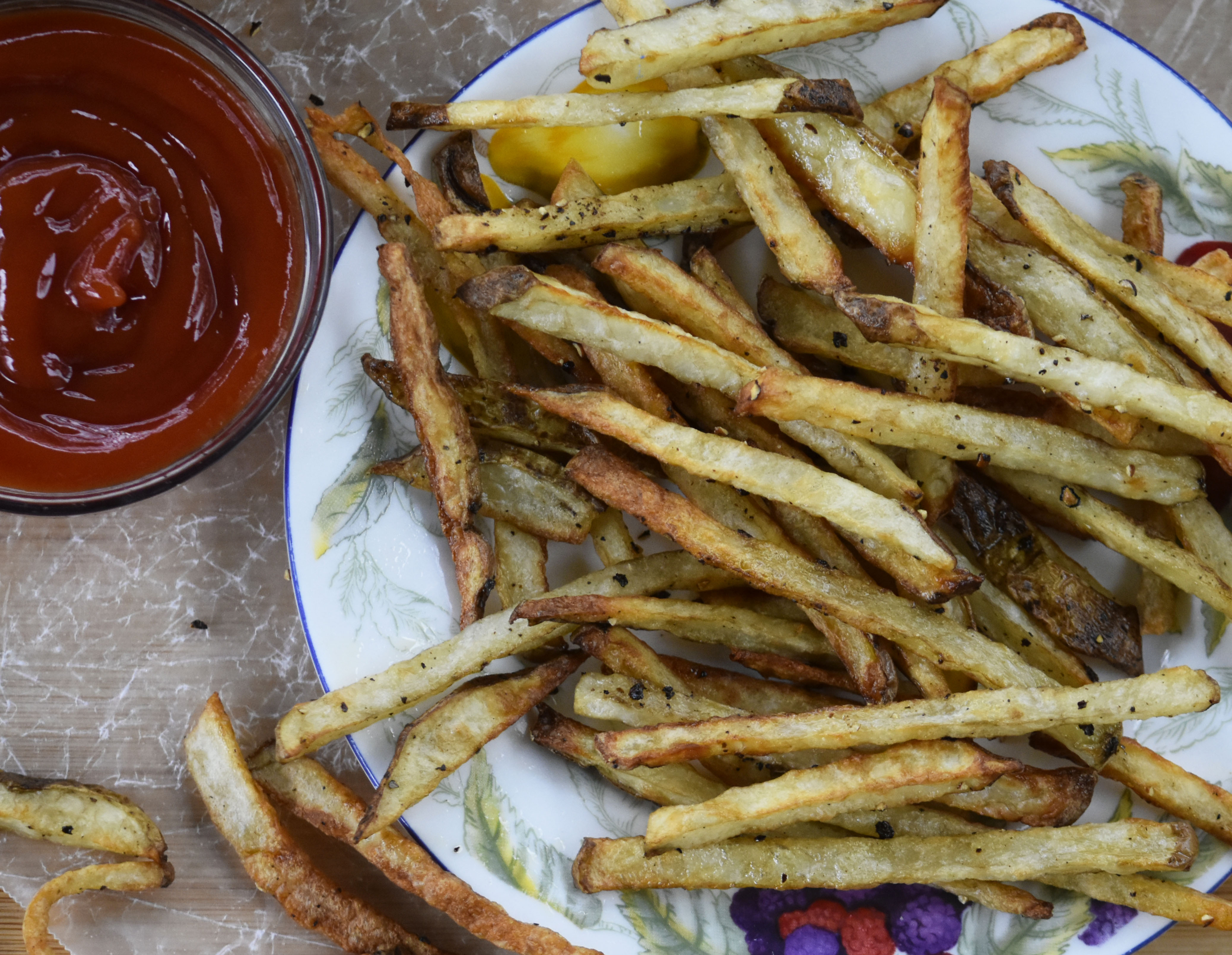 Air Fryer French Fries - Elise McCollister