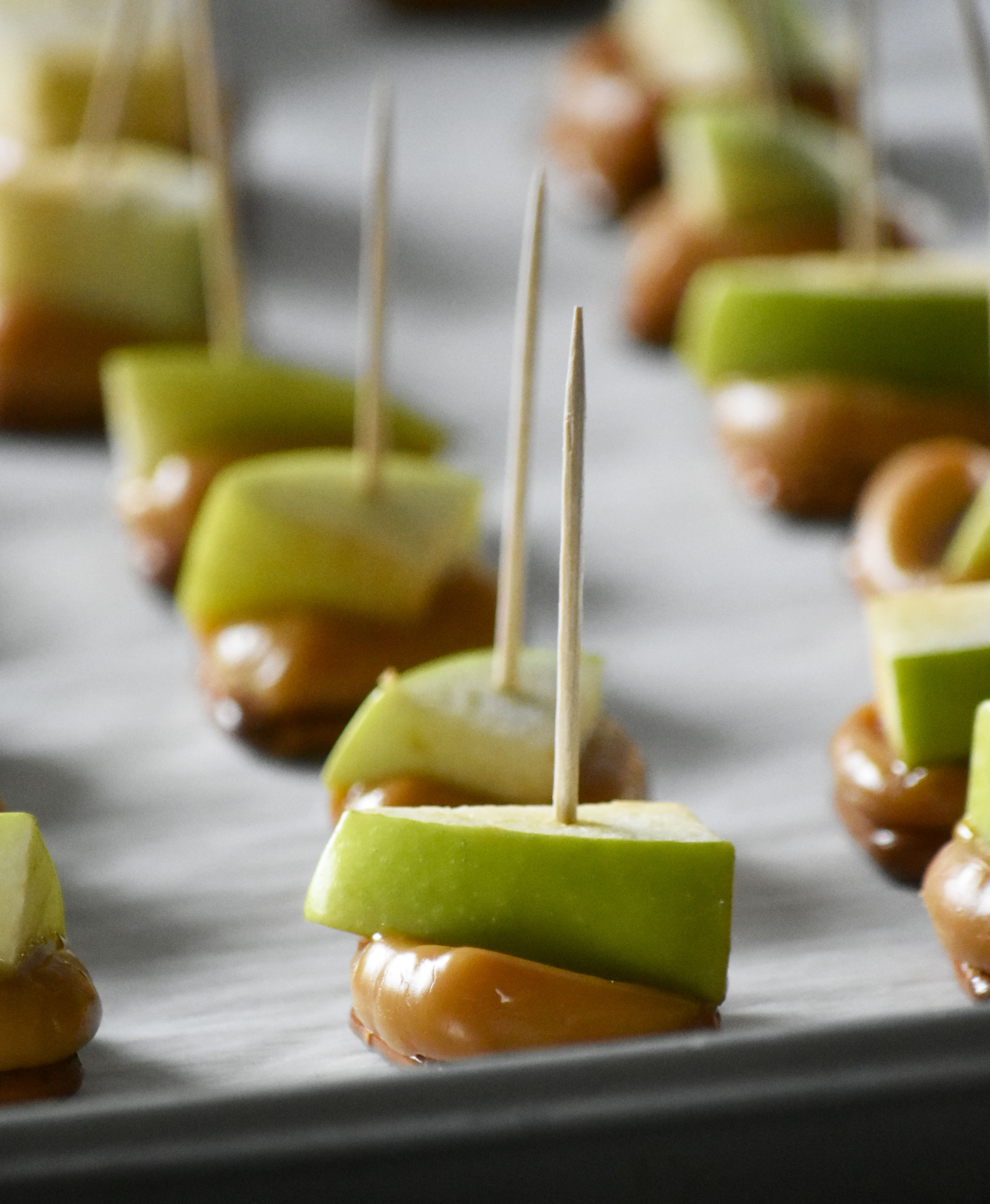 Caramel Apple Pretzel Bites - Elise McCollister